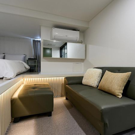 Hotel Chloe Сеул Екстериор снимка