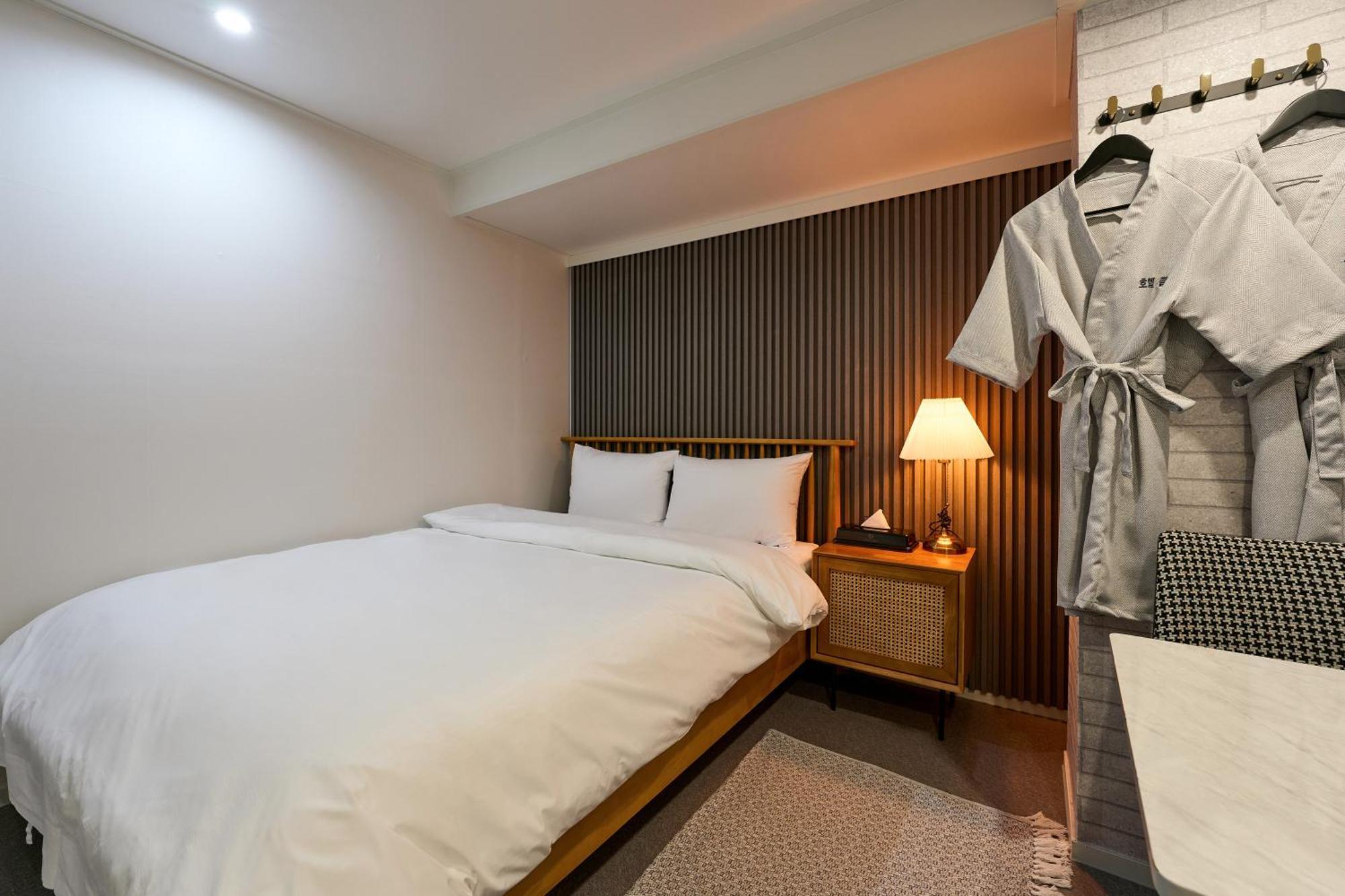 Hotel Chloe Сеул Екстериор снимка