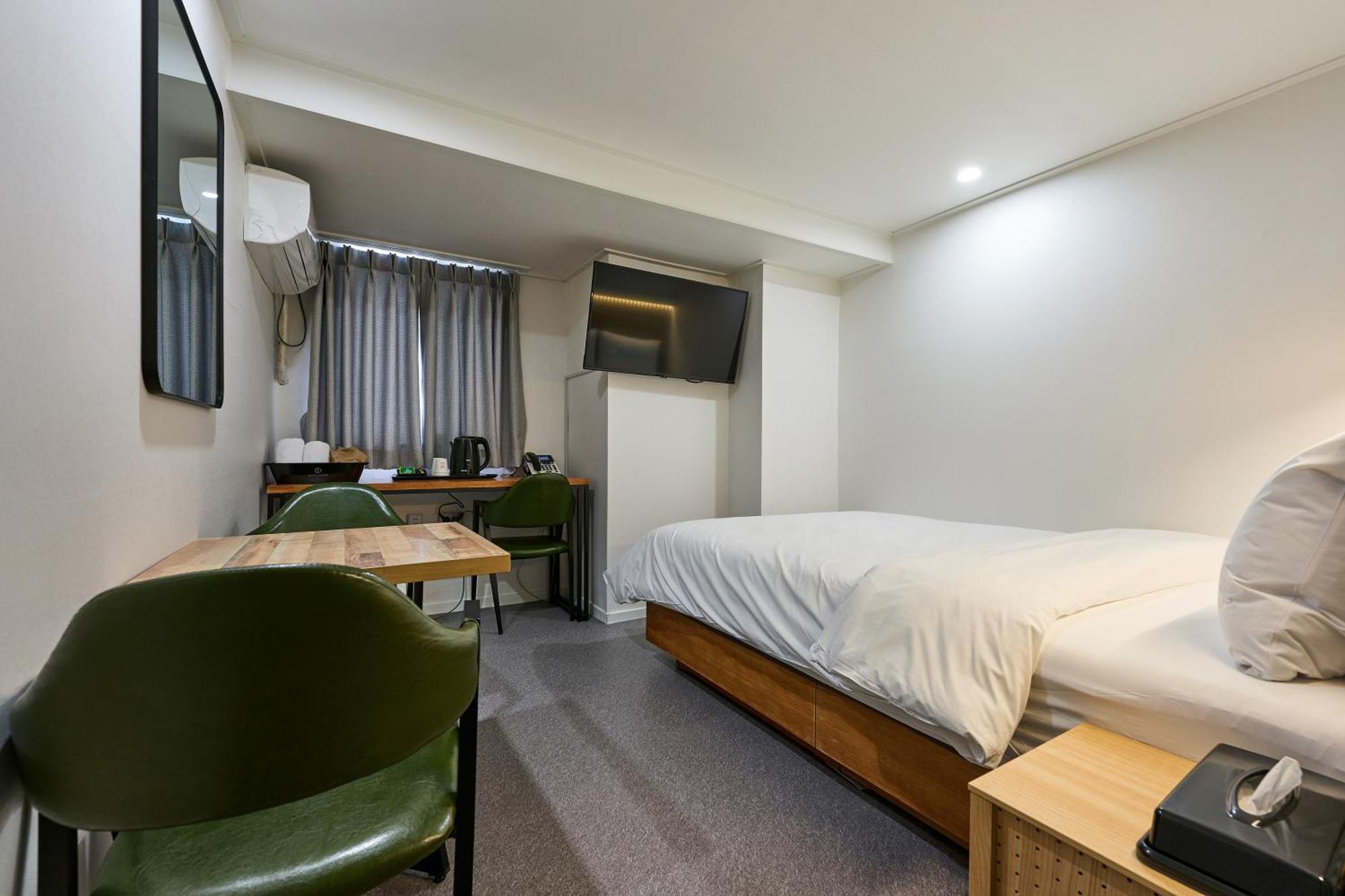 Hotel Chloe Сеул Екстериор снимка